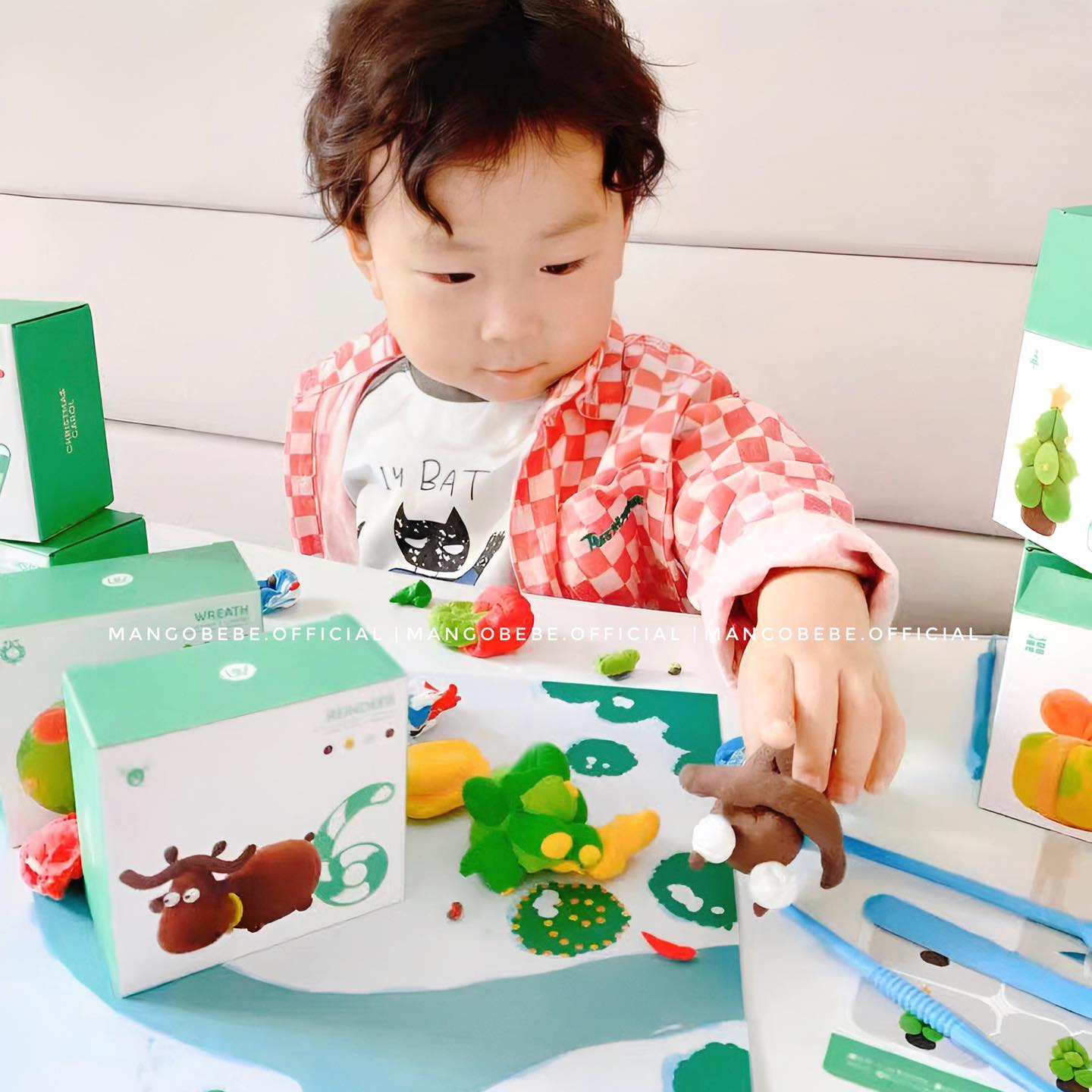 Bộ đất nặn Christmas Carol